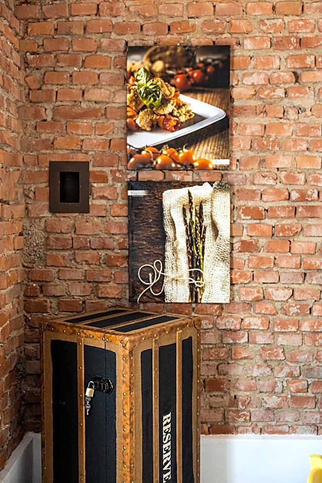 Palazzo ReSilente- Ostello