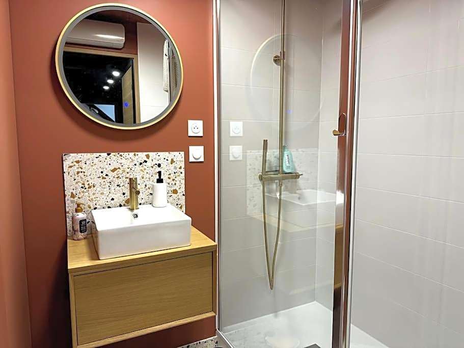 ღ Bubble Loft - Bain Balnéo, spacieux en centre ville