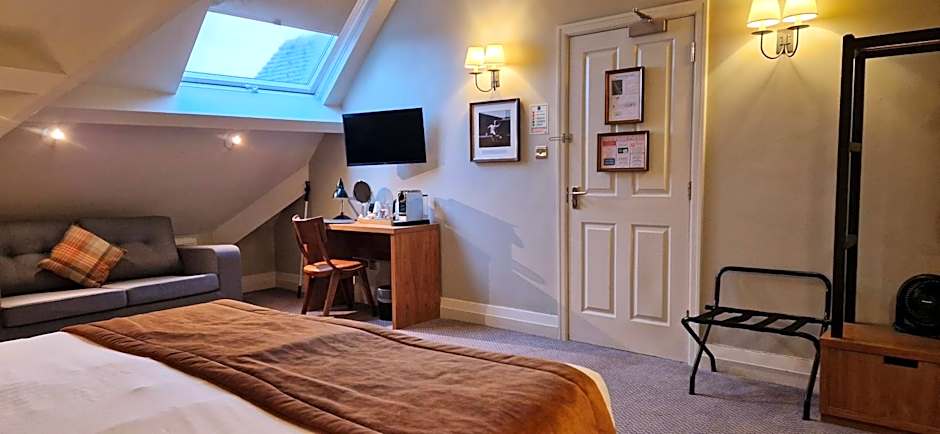 The Cross-Keys Hotel