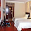 GreenTree Inn Xuzhou High Speed Railway Zhangqian Square Business Hotel