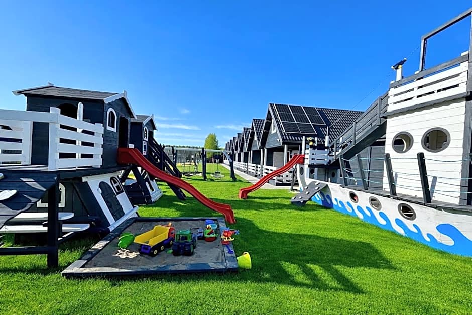 Domeczki Blaneczki Wicie - domki letniskowe nad morzem