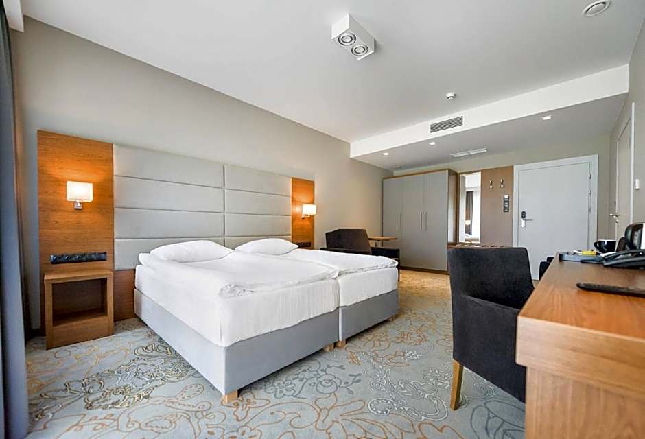 Rezydencja Sosnowa Luxury Hotel