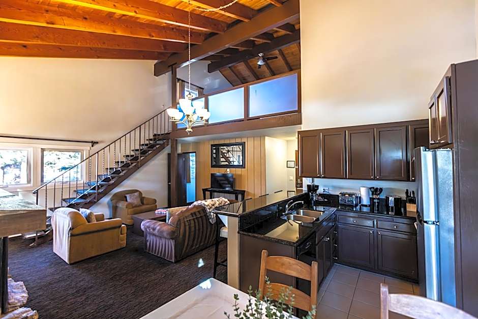 The Mammoth Creek Inn