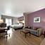 Best Western Plus Buda Austin Inn & Suites