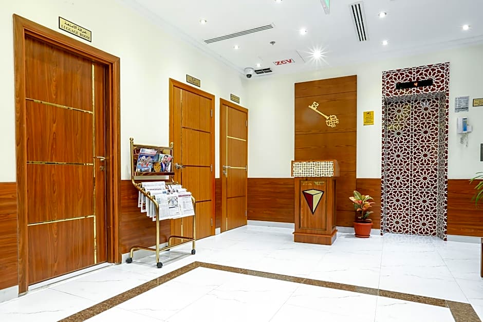 La Villa Suites Hotel