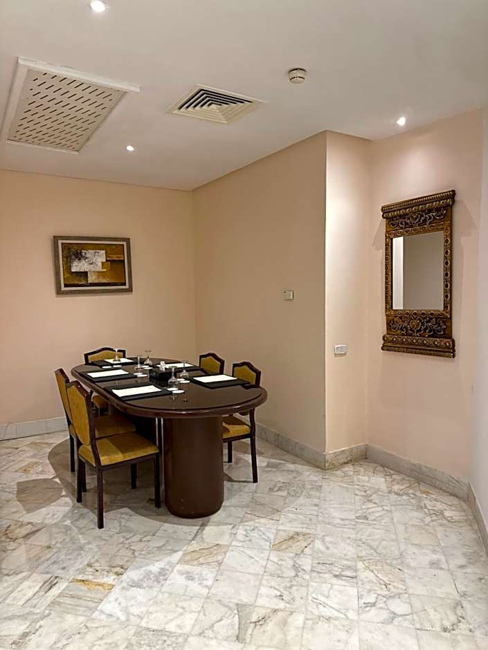 Tunis Grand Hotel