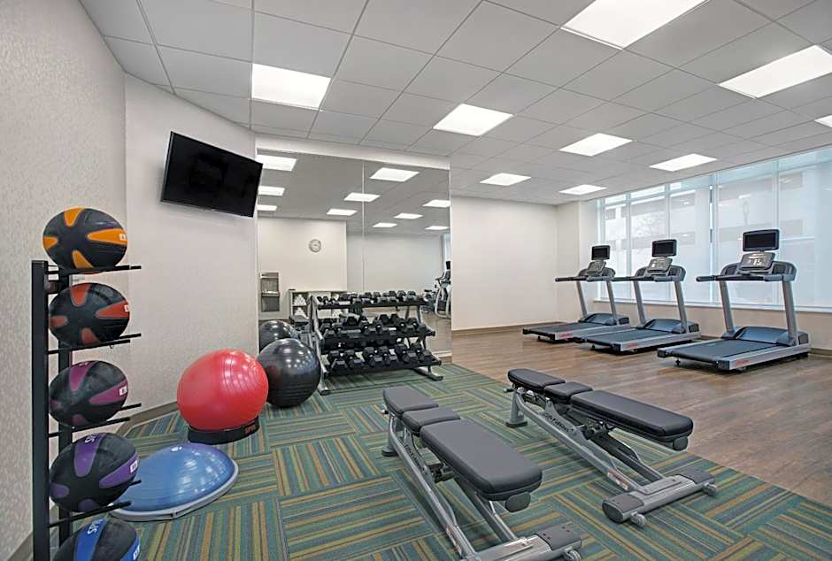 Holiday Inn Express Milwaukee Downtown By IHG