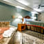 Rodeway Inn Delano