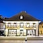 L'Hôtel by Hostellerie du Château