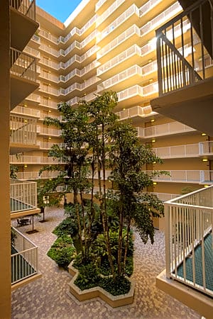 Avanti Palms Resort and Conference Center