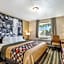 Super 8 by Wyndham Mt. Pleasant