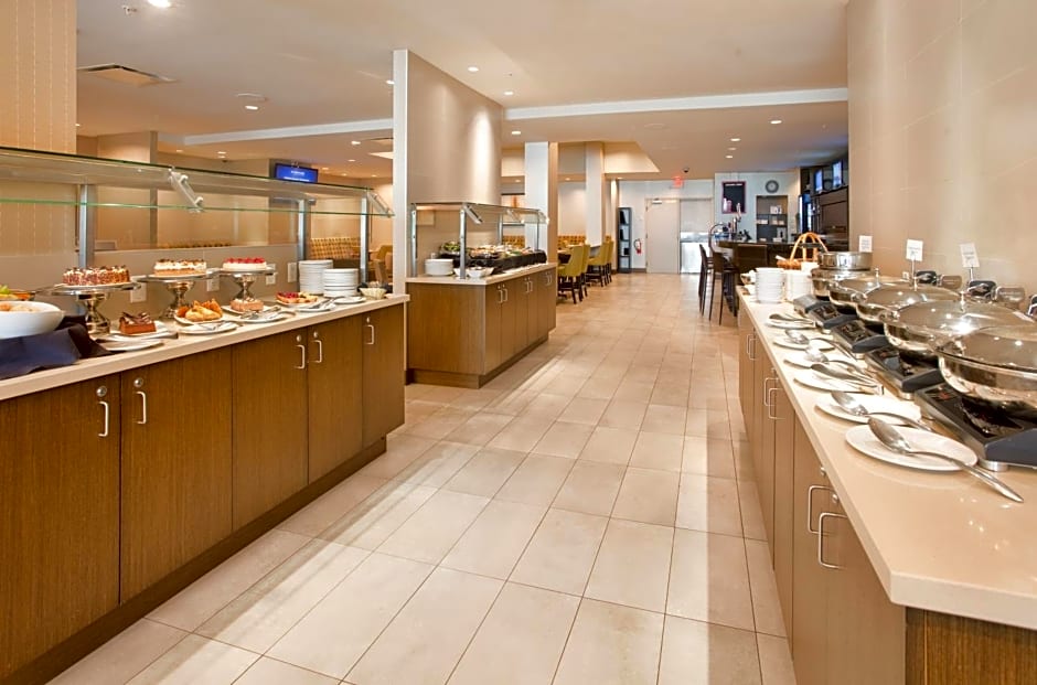 Holiday Inn Vancouver-Centre Broadway By IHG