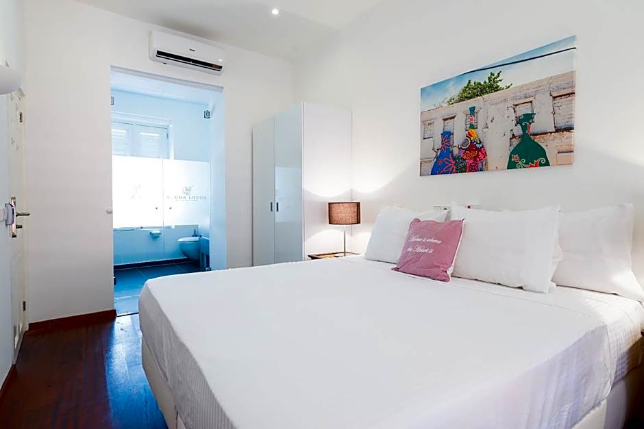 Scuba Lodge & Suites