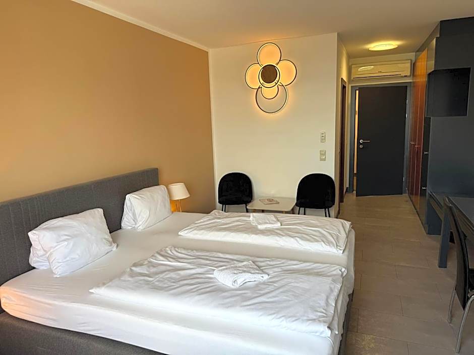 Skycity Hotel Atrigon