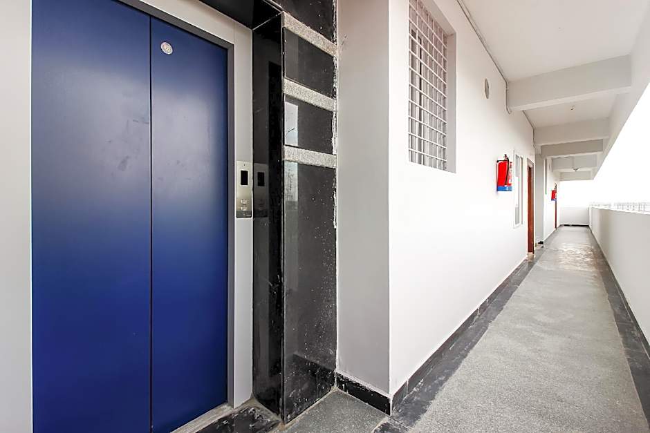 OYO 77383 Silverkey Kondapur, Near Sanskrit School – Hyderabad, 