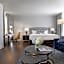 Seven Gables Inn, St Louis West, a Tribute Portfolio Hotel
