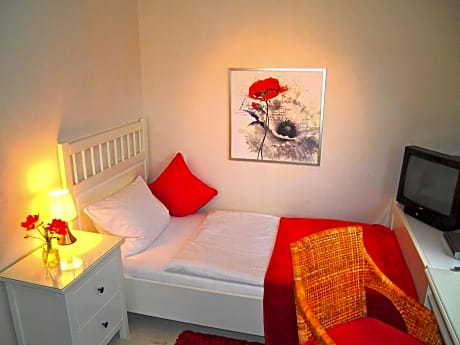 Comfort Single Room