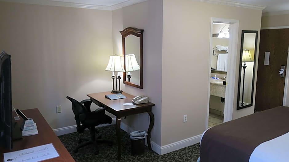 Best Western Plus French Quarter Courtyard Hotel