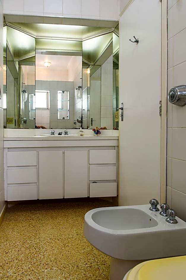 Bela's Suítes- 60 m da praia de Barequeçaba