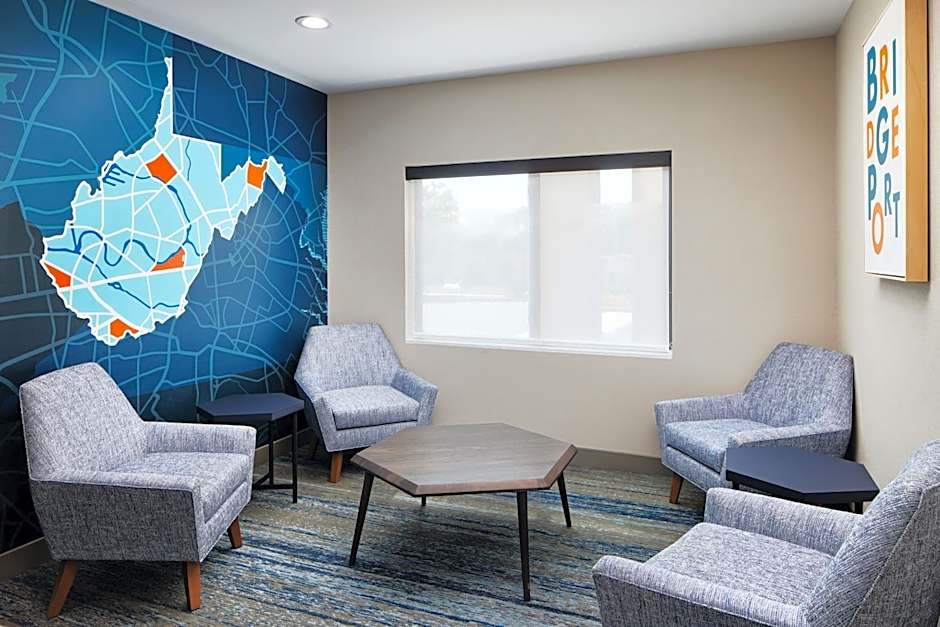 Holiday Inn Express and Suites Wheeling By IHG