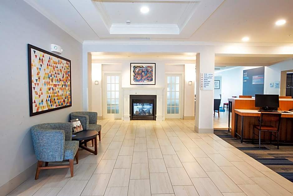 Holiday Inn Express Hotel & Suites Bethlehem Airport/Allentown area By IHG