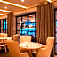 AC Hotel by Marriott Victoria Suites