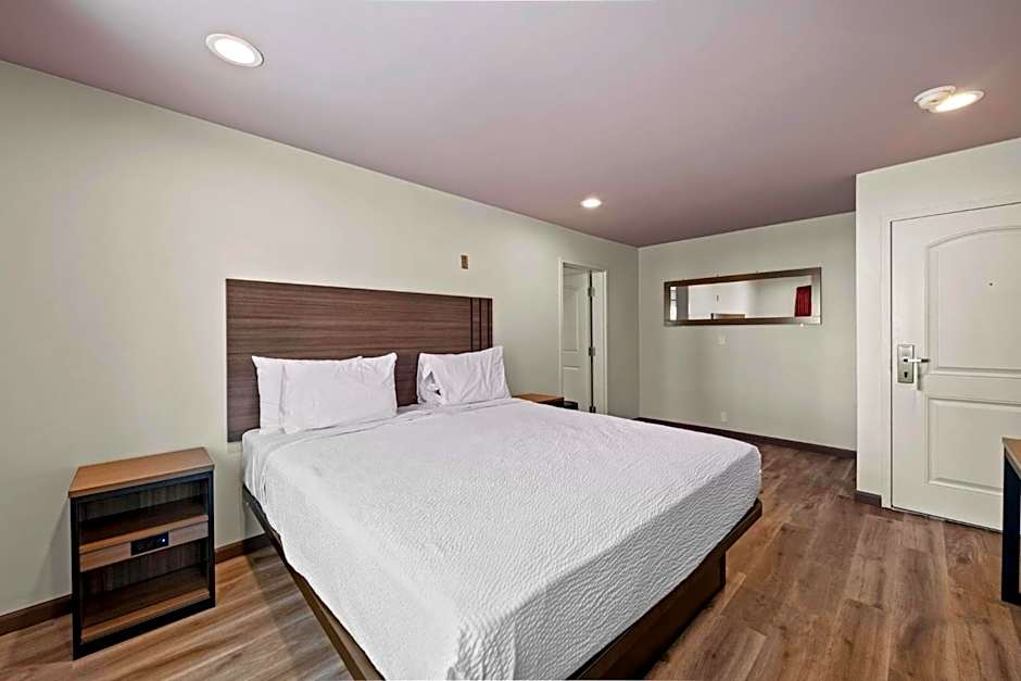Hyland Inn Long Beach