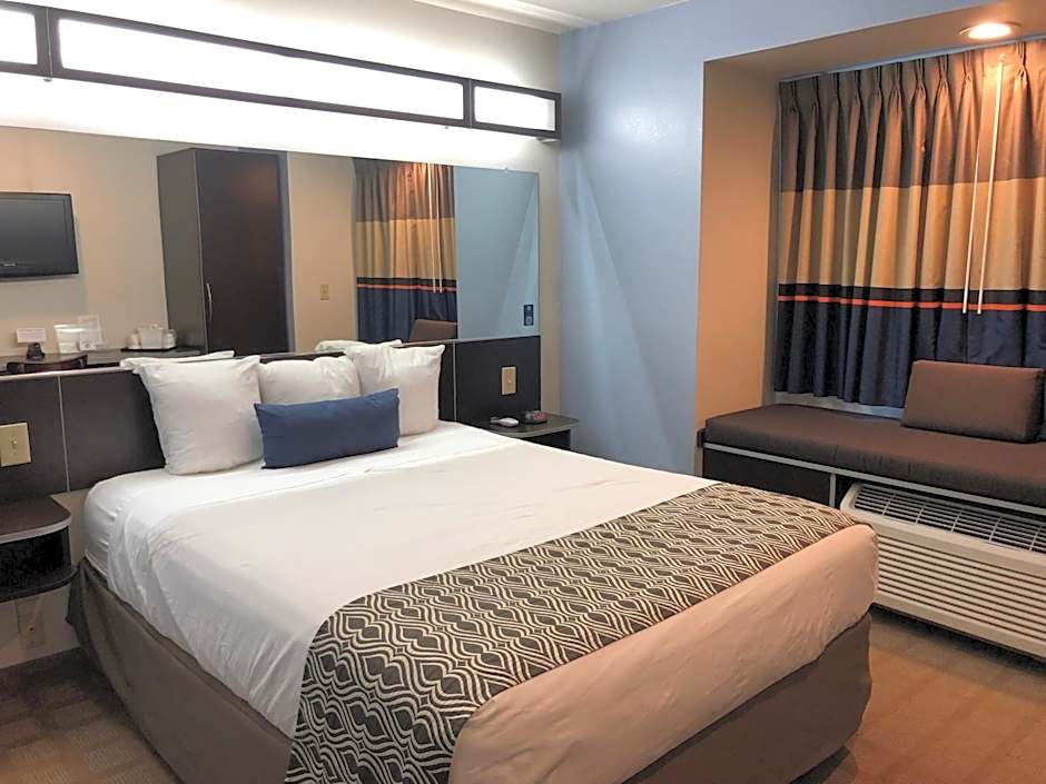 Microtel Inn & Suites By Wyndham Klamath Falls