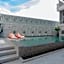 De Hug Hotel and Residence
