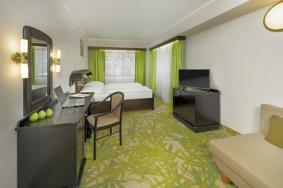 Hotel Zatisi