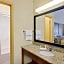 Super 8 by Wyndham Laurel