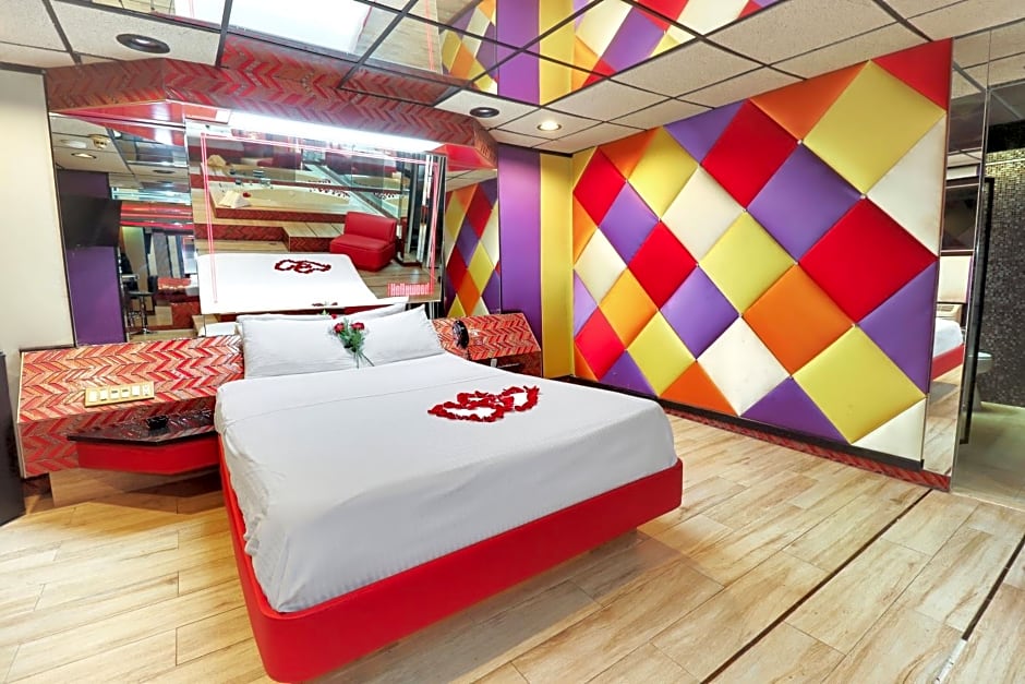 Hollywood Motel