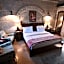 Seraphim Cave Hotel
