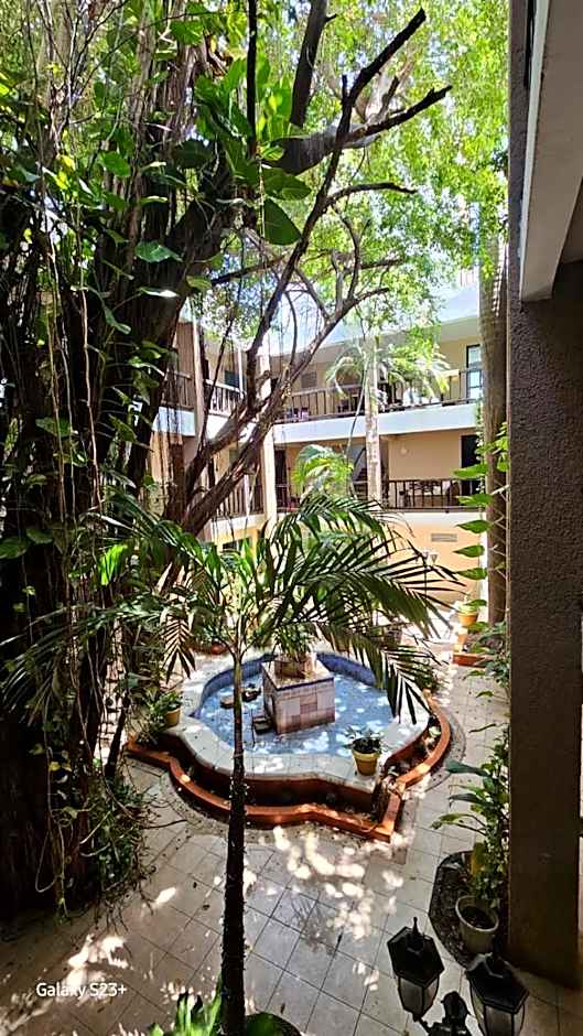 Hotel Colonial Cancun