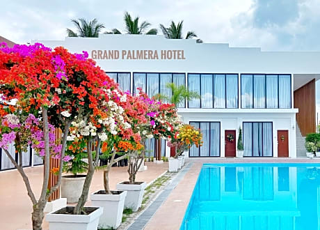 Grand Palmera Hotel