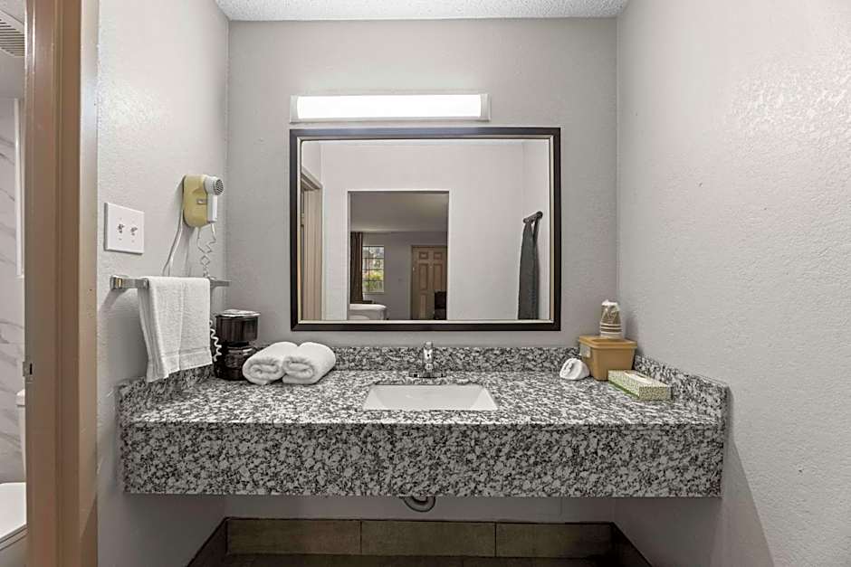 Americas Best Value Inn-Ft. Worth/Hurst