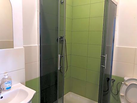 Classic Quadruple Room