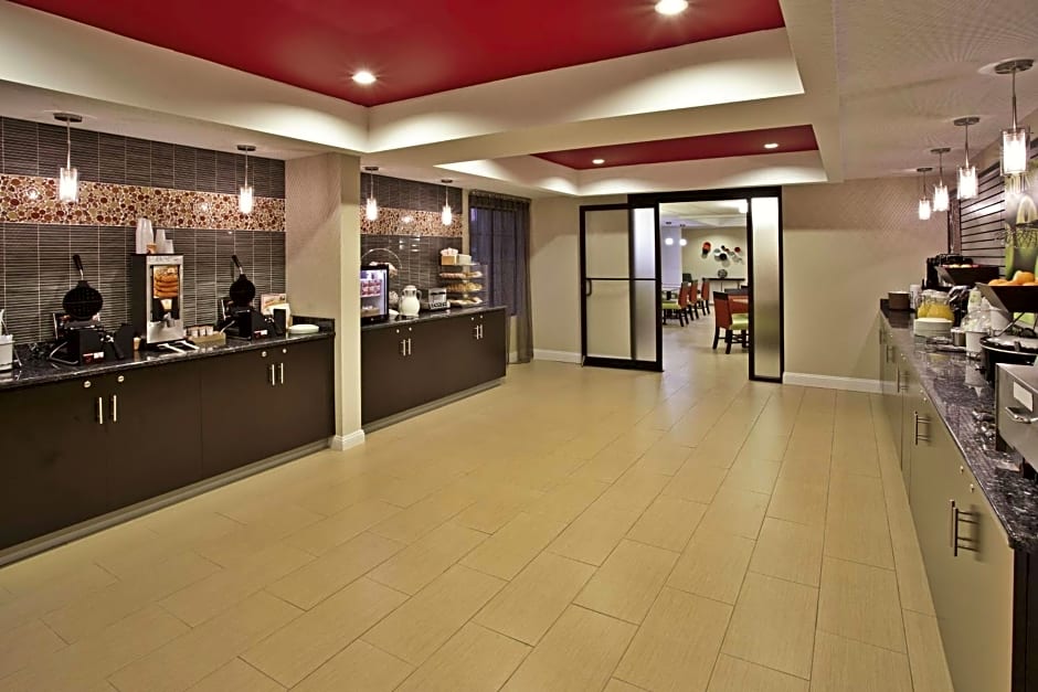 La Quinta Inn & Suites/New River Gorge National Park