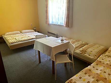 Economy Quadruple Room with Shared Bathroom