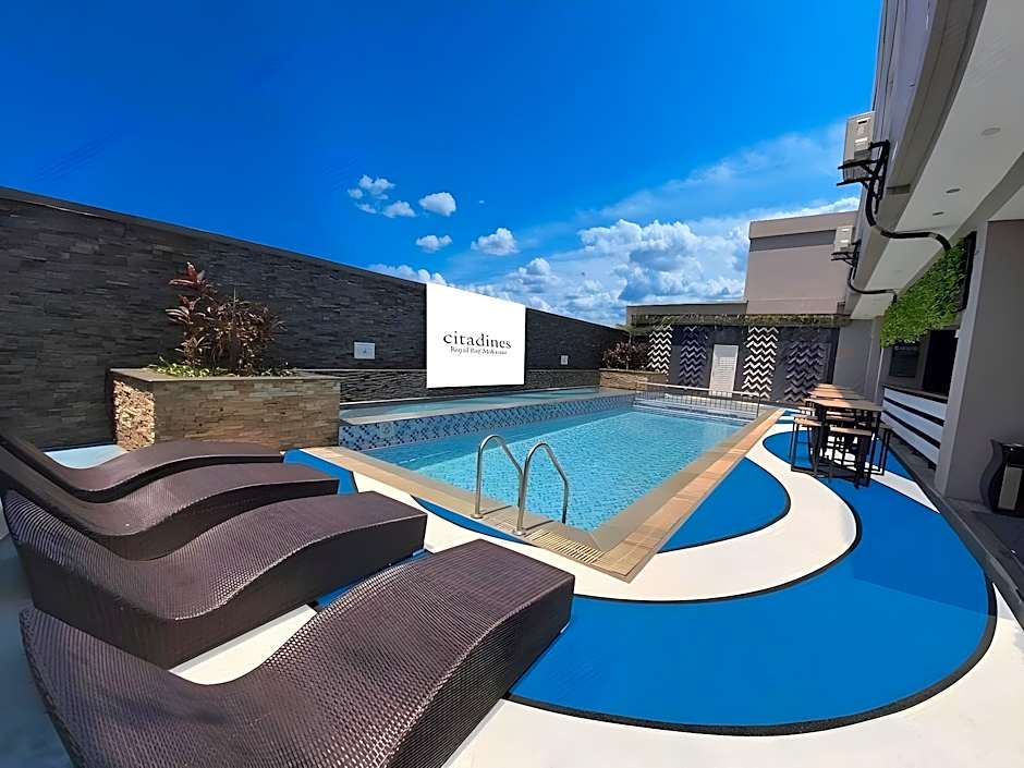 Royal Bay Hotel Makassar