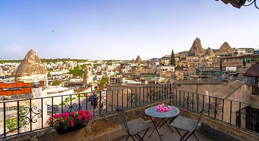 Tulip Cave Suites