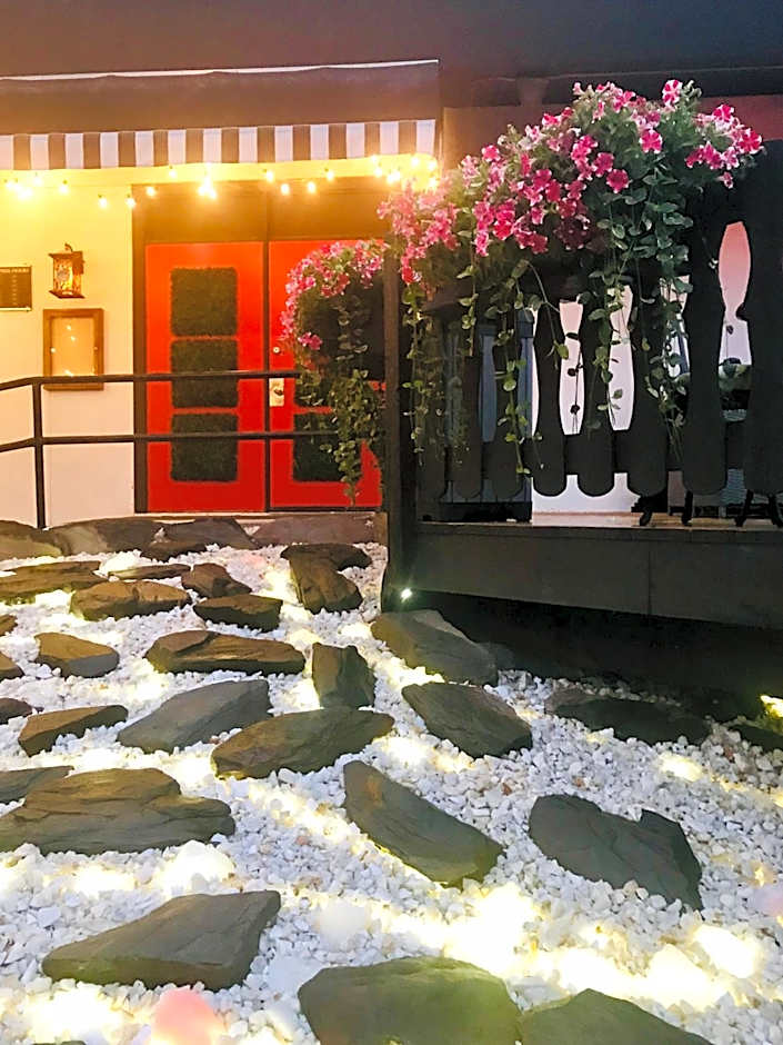 Bavarian Inn, Black Hills