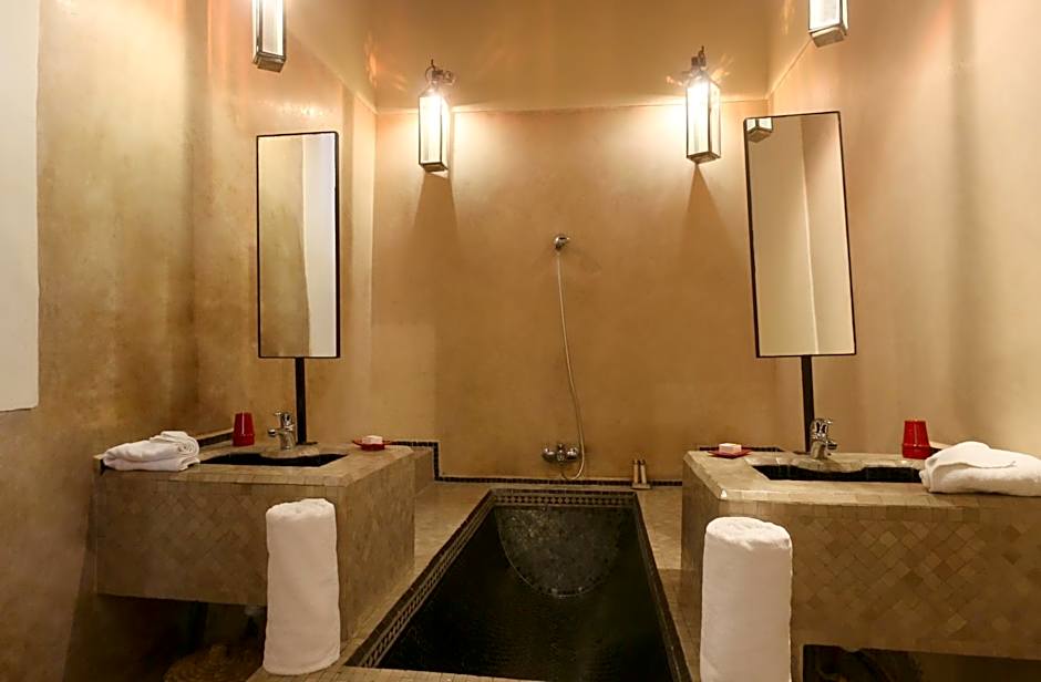 Ambre Epices Medina Riad