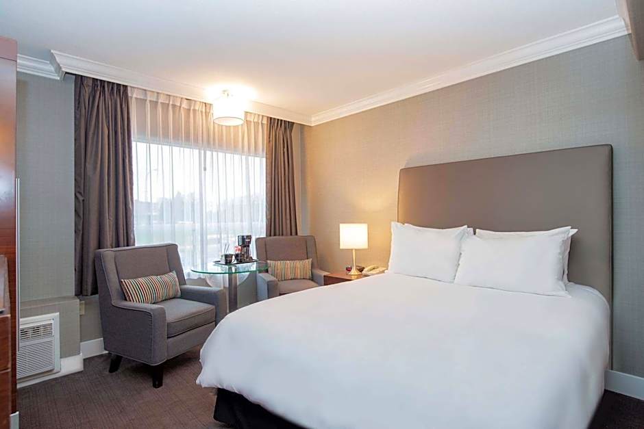 Sandman Vancouver Airport