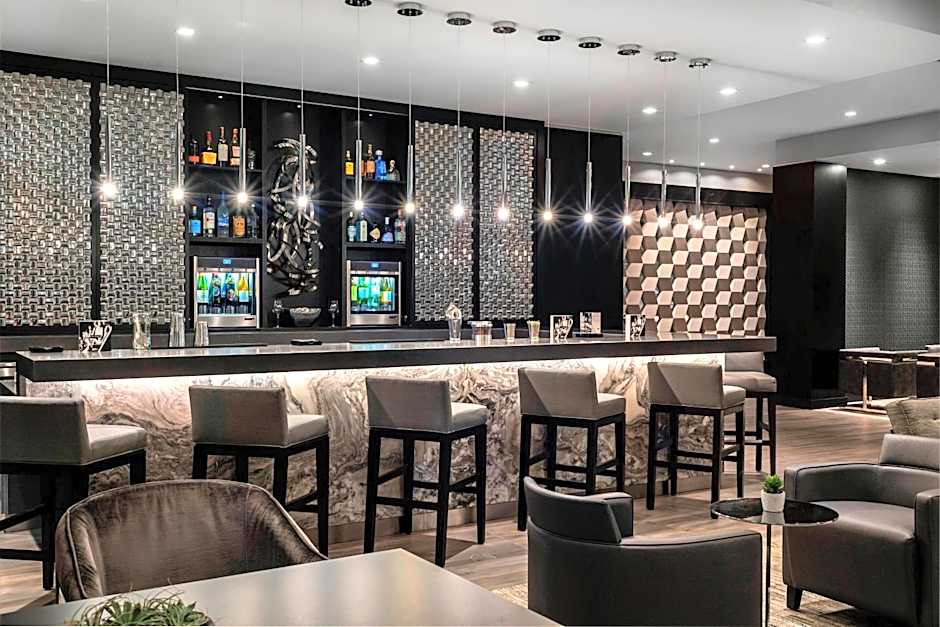 AC Hotel by Marriott Boston North