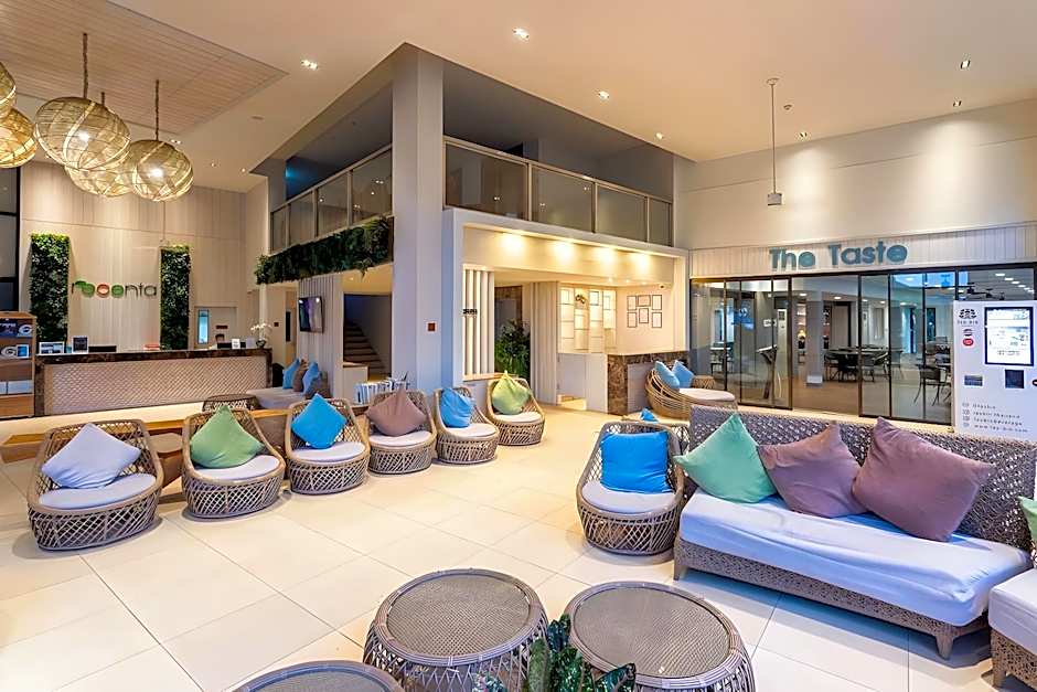 Recenta Phuket Suanluang by Deevana