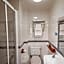 Trivelles Waterhall Country Gatwick Hotel & airport parking