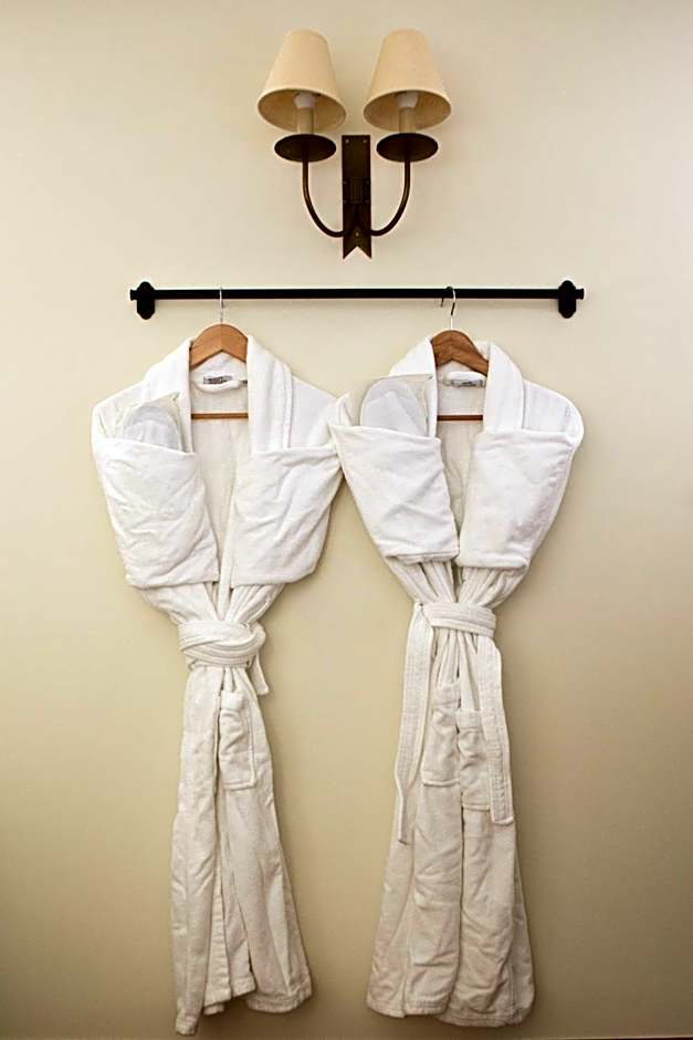 Mingary Castle - Restaurant with Rooms