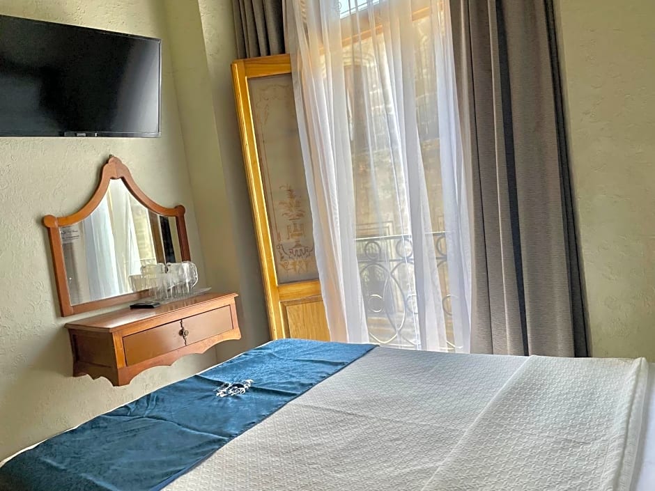 Hotel Frances