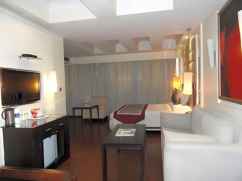 Hotel Western court Chandigarh